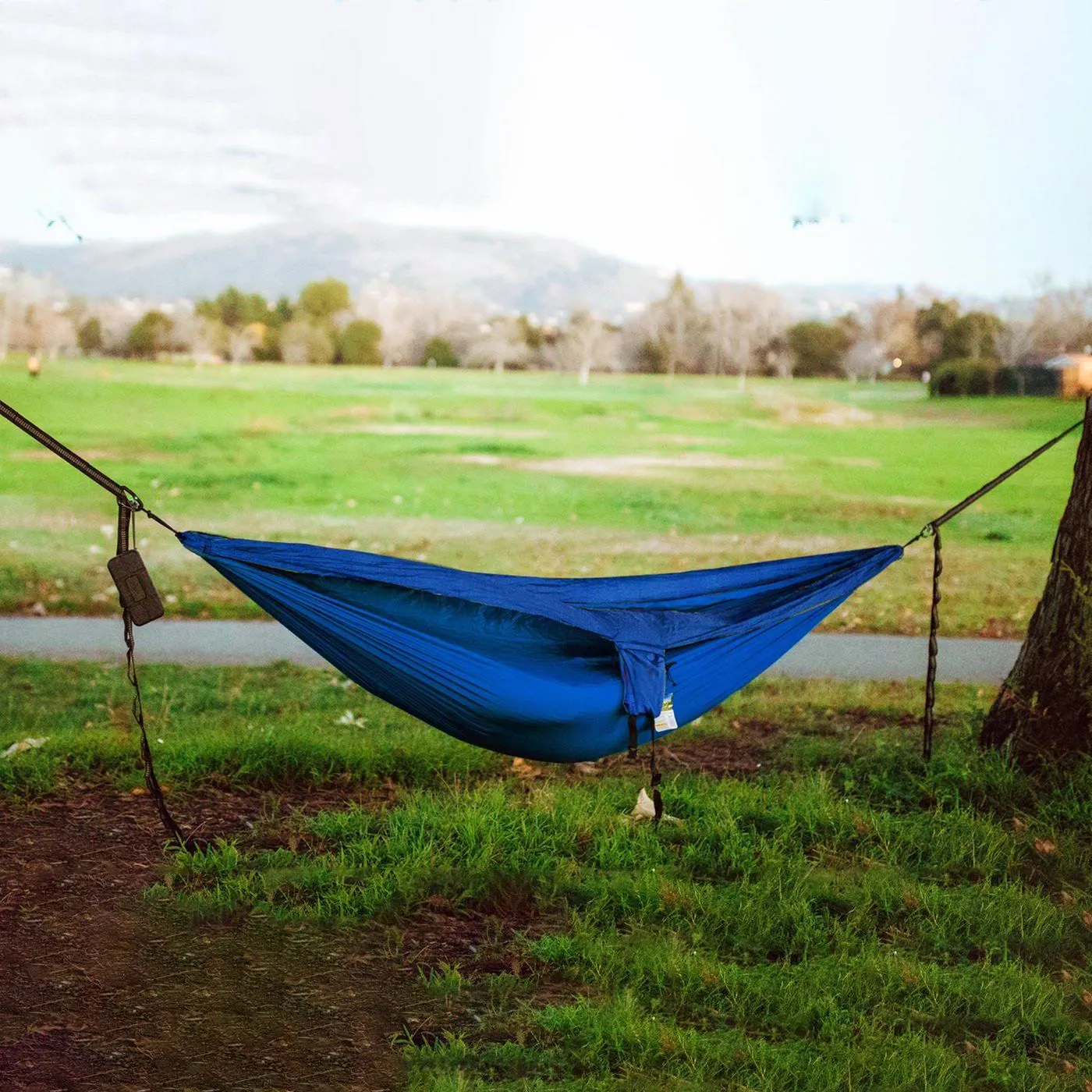 2-Person Multi-Season and Multi-Purpose Nylon Hammock