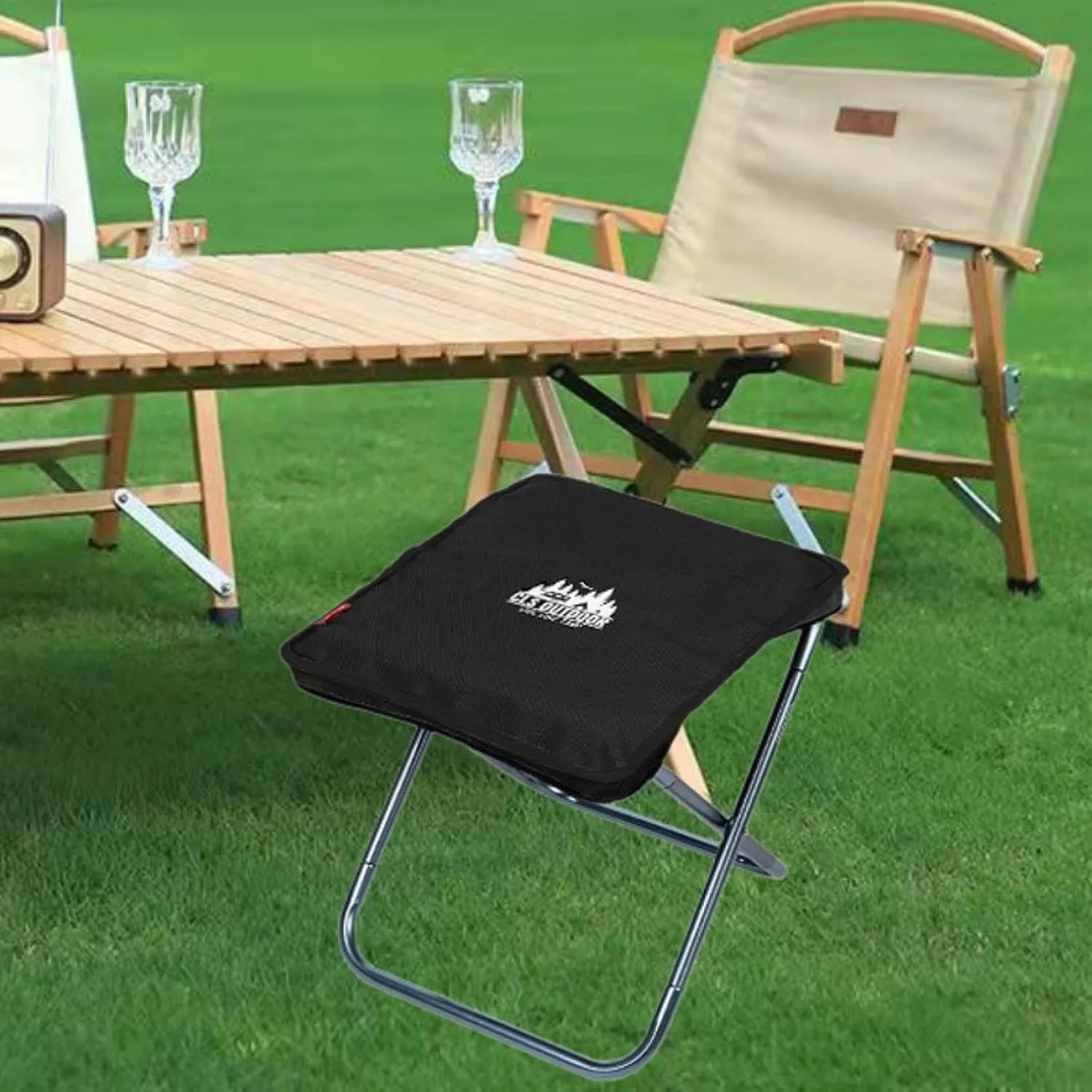 Camping Stool Portable Folding Stool Aluminum Alloy Frame Camp Stool Fishing Stool for Beach Barbecue Hiking Gardening Travel, Black, 43cmx36.5cm