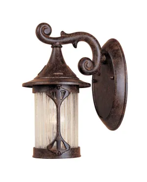 Canyon Lake One Light Wall Lantern in Chestnut