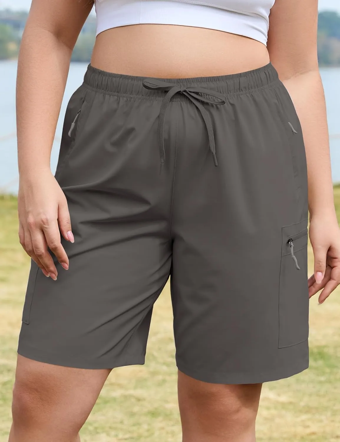 COOTRY Women's Plus Size 9'' Hiking Cargo Shorts Quick Dry Athletic Travel Golf Bermuda Shorts with Zipper Pockets