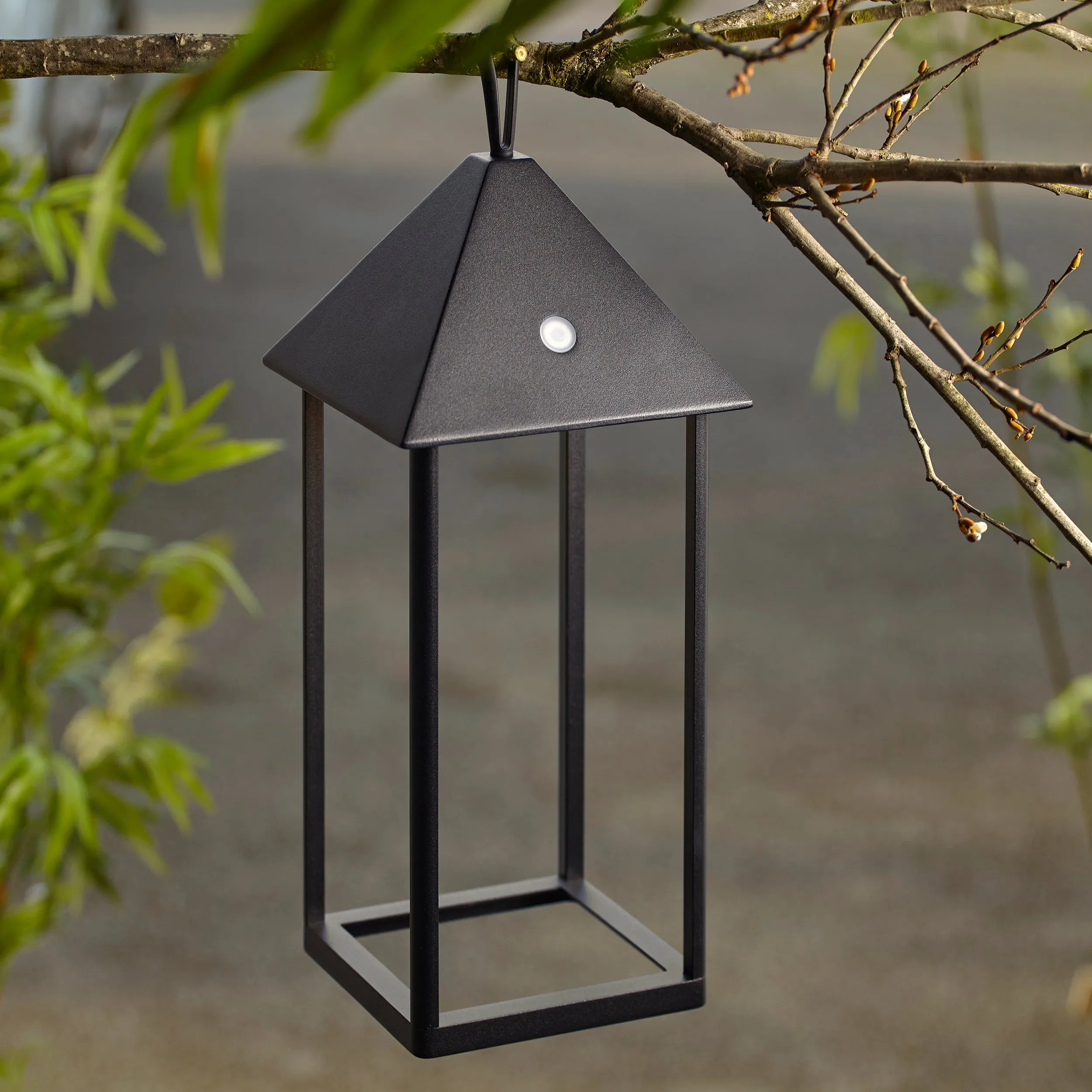 Endon 106790 Hoot 1lt Table Matt black 3.15W LED (SMD 2835) Warm White