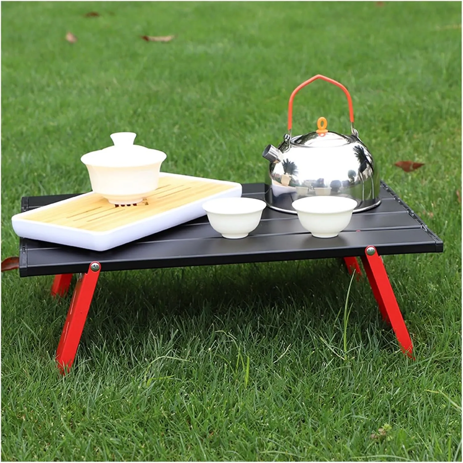 Folding Dining Table Ultralight Outdoor Camping Portable Table Foldable Mini for Tours Bea Tent Picnic Barbecue Tableware Folding Computer Desk (Color : Red)