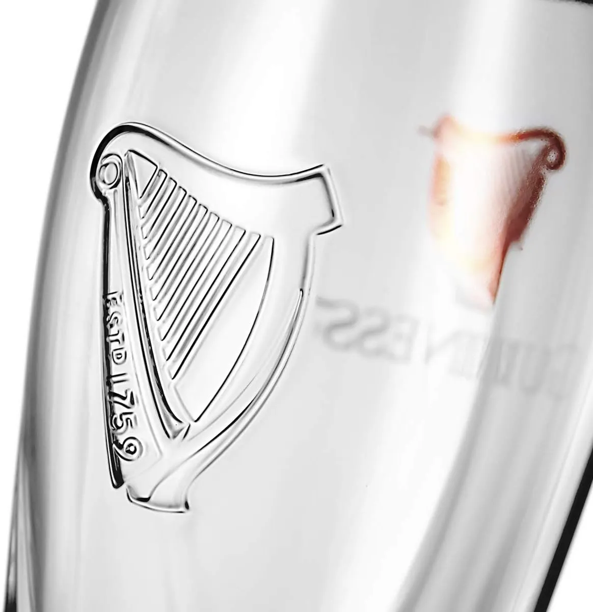 Guinness 20oz Beer Glasses Twin Pack | Certified Official Merchandise | Ideal gift for Beer Lovers