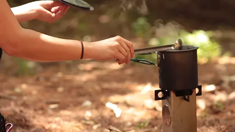 Hot Ash Rocket Stove