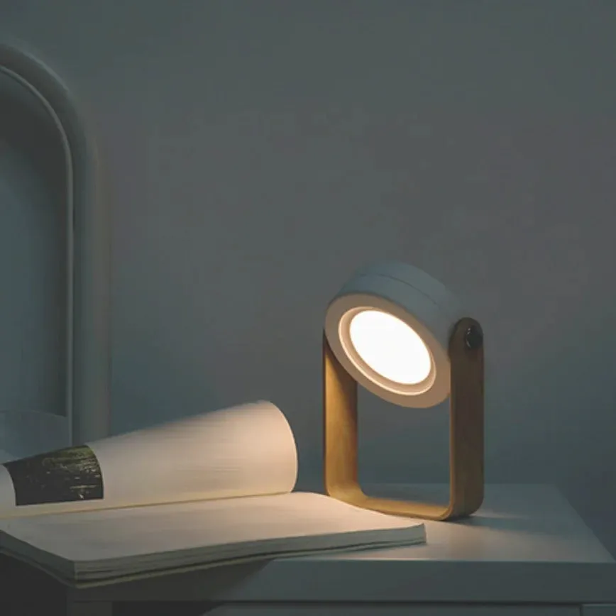 Lysa Portable & Foldable Lamp