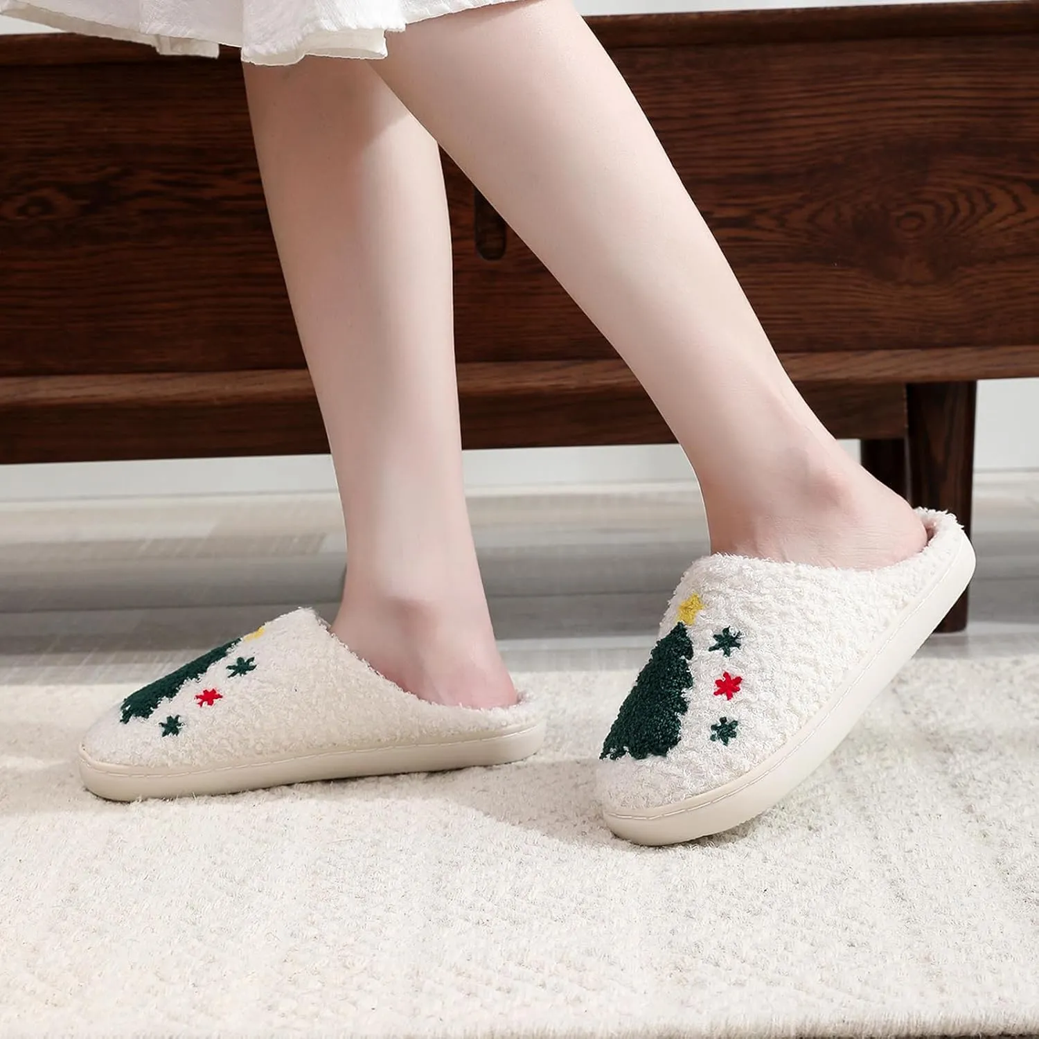 Menore Memory Foam Slippers for Womens Mens Plush Warm Spooky Lantern Cute Slippers House Shoes