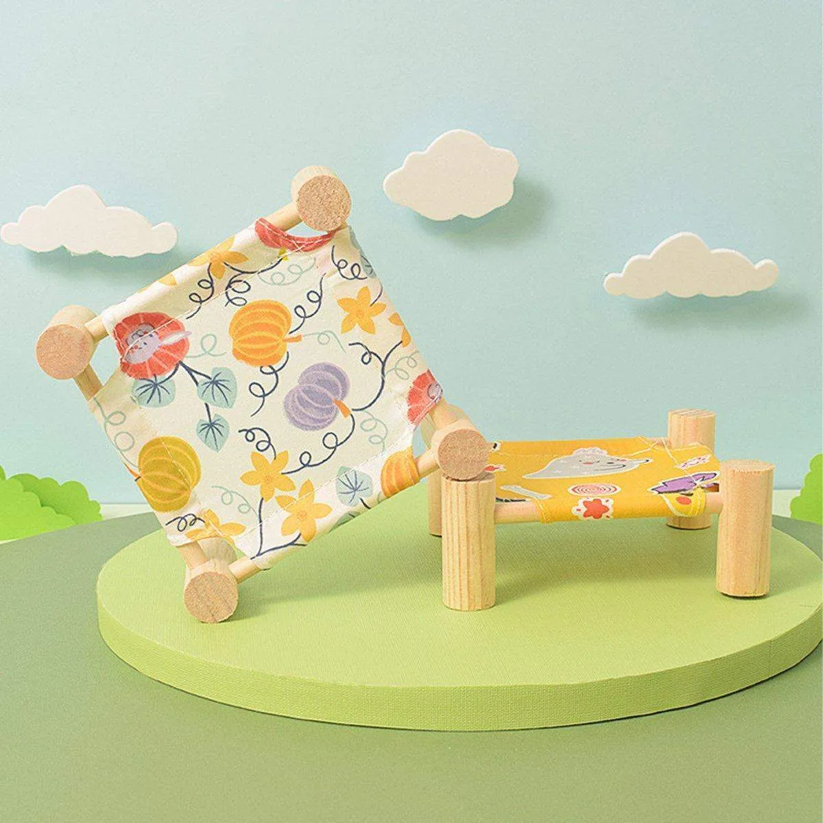 Stylish Wooden Small Pet Bed with Breathable Fabric