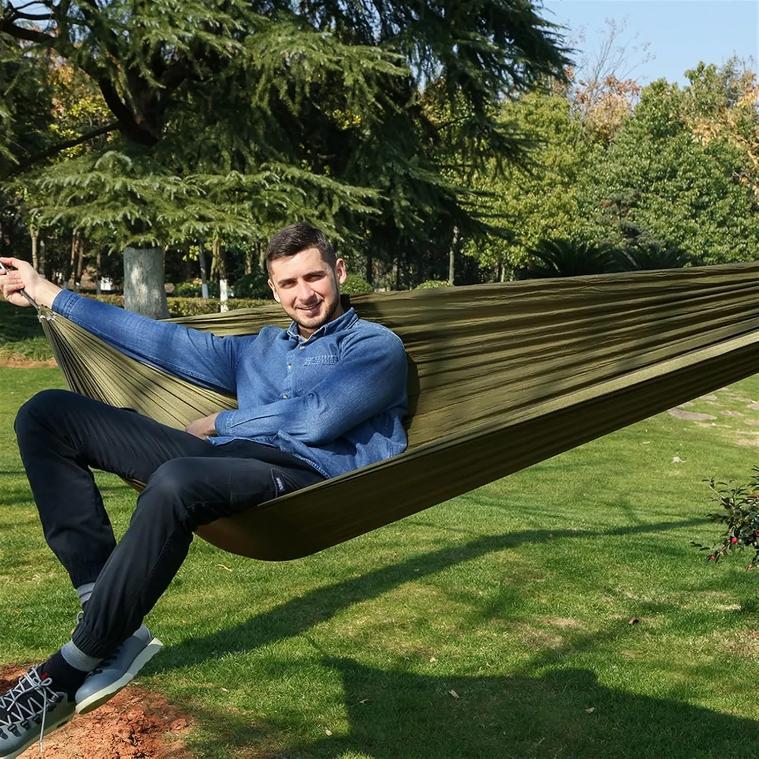 Swing Set Camping Hammock, Nylon Hammock, Portable Lightweight Parachute Hammock With Tree Straps for Backpacking Camping Travel Beach Garden Outdoor Camping Gear Swing Seat ( Color : Blue blue )