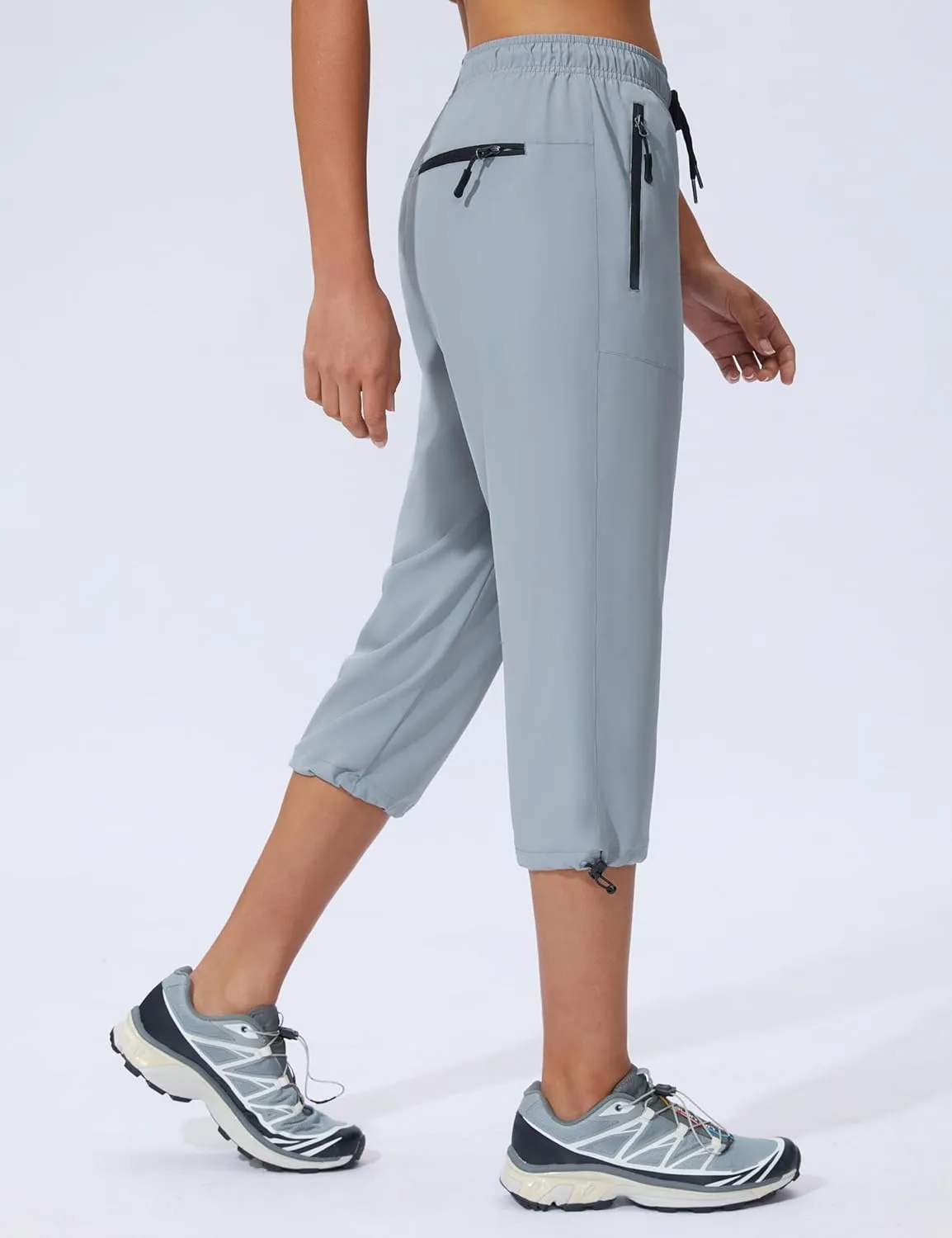 Women's Hiking Capri Pants Lightweight Quick Dry Outdoor Cargo Capris Camping Travel Zipper Pockets